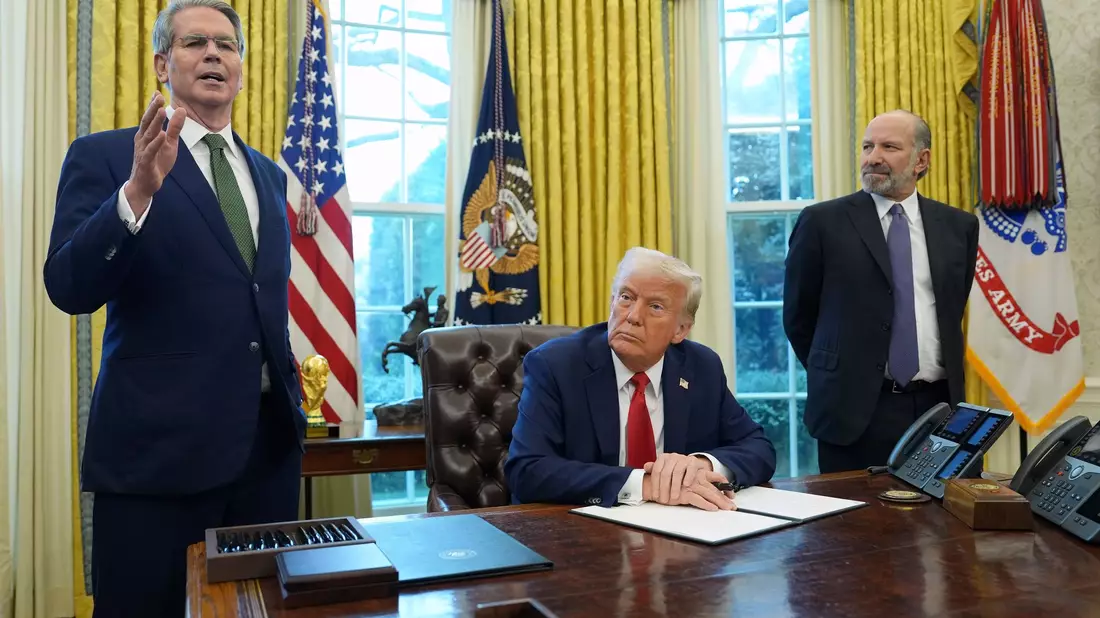 US-Präsident Trump will Finanzminister Bessent in die Ukraine schicken. (Archivbild) - Bild: Evan Vucci/AP/dpa