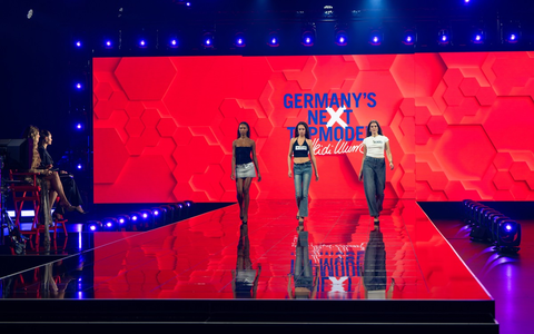 Heidi Klum Leni Klum Safia Michelle A. Marie Germany's Next Topmodel - by Heidi Klum - Foto: ProSieben/Daniel Graf, presseportal.de Heidi Klum Leni Klum Safia Michelle A. Marie Germany's Next Topmodel - by Heidi Klum - Foto: ProSieben/Daniel Graf, presseportal.de