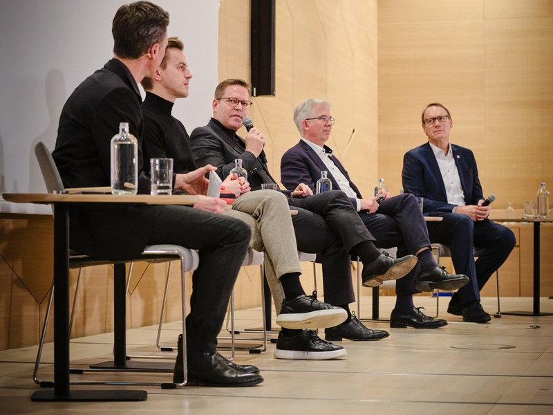 Bundestagswahl: Parteien wollen Apotheken stärken, Honorierung angehen und Leistungen ausbauen - Foto: presseportal.de