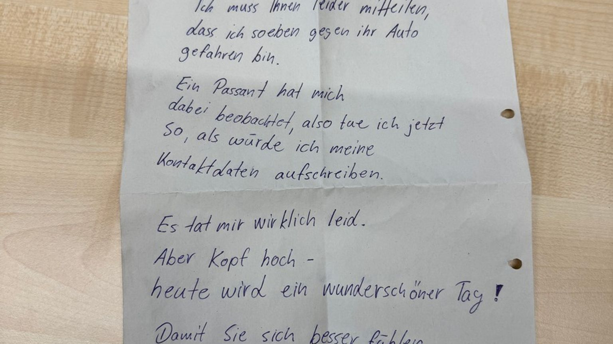Eine Sonne zum «Trost», aber keine Telefonnummer des Unfallverursachers. (Foto: Polizei) - Foto: Polizei/KPB Ennepe-Ruhr-Kreis/dpa