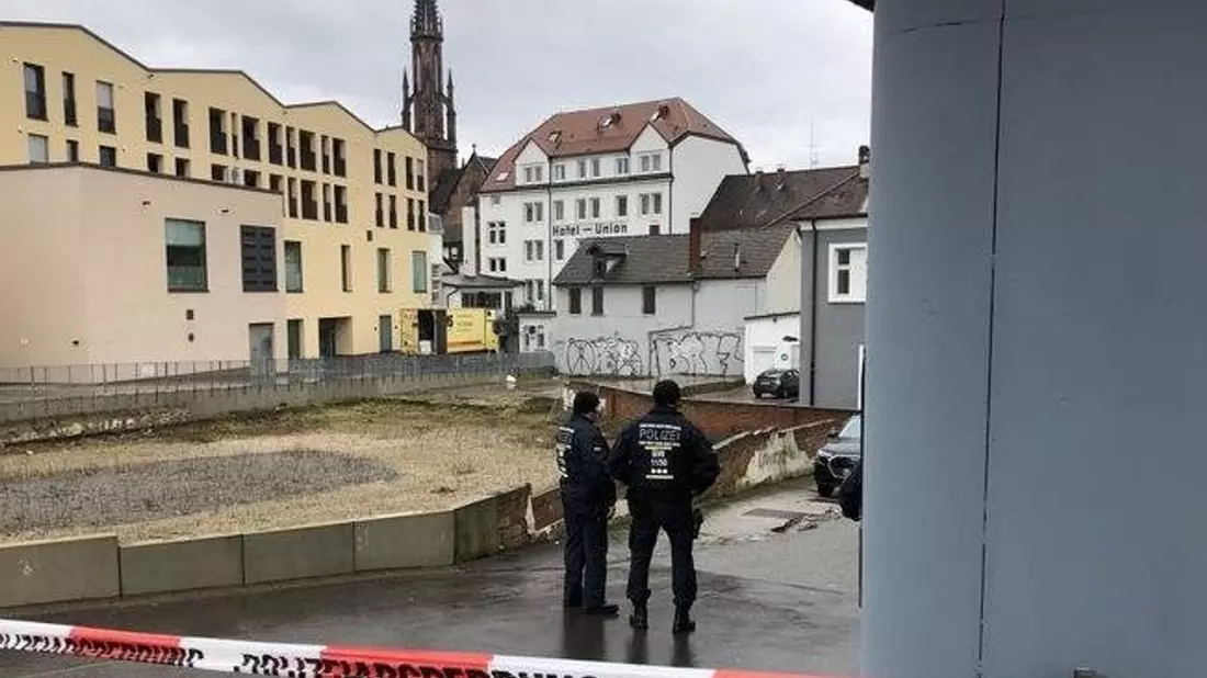 Das Opfer des vermuteten Tötungsdelikts im Bahnhofsviertel war Pendlerin aus dem nahe gelegenen Elsass. - Bild: Christian Böhmer/dpa