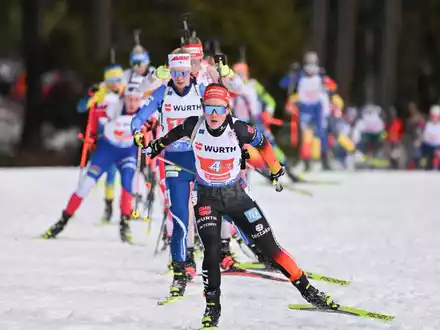 Julia Simon gewinnt Gold. - Foto: Martin Schutt/dpa