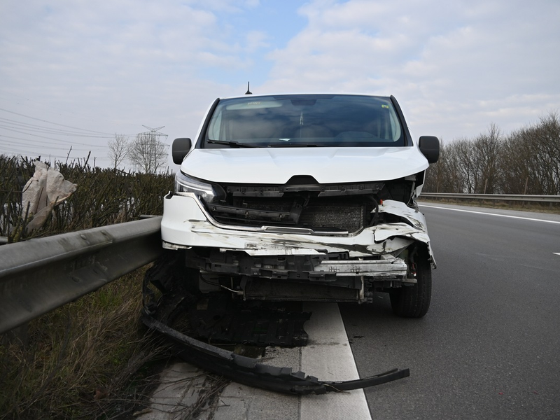 POL-STD: Unfälle in Stade, Sauensiek und Harsefeld - Zeugen gesucht - eine Autofahrerin tödlich verletzt - Foto: presseportal.de