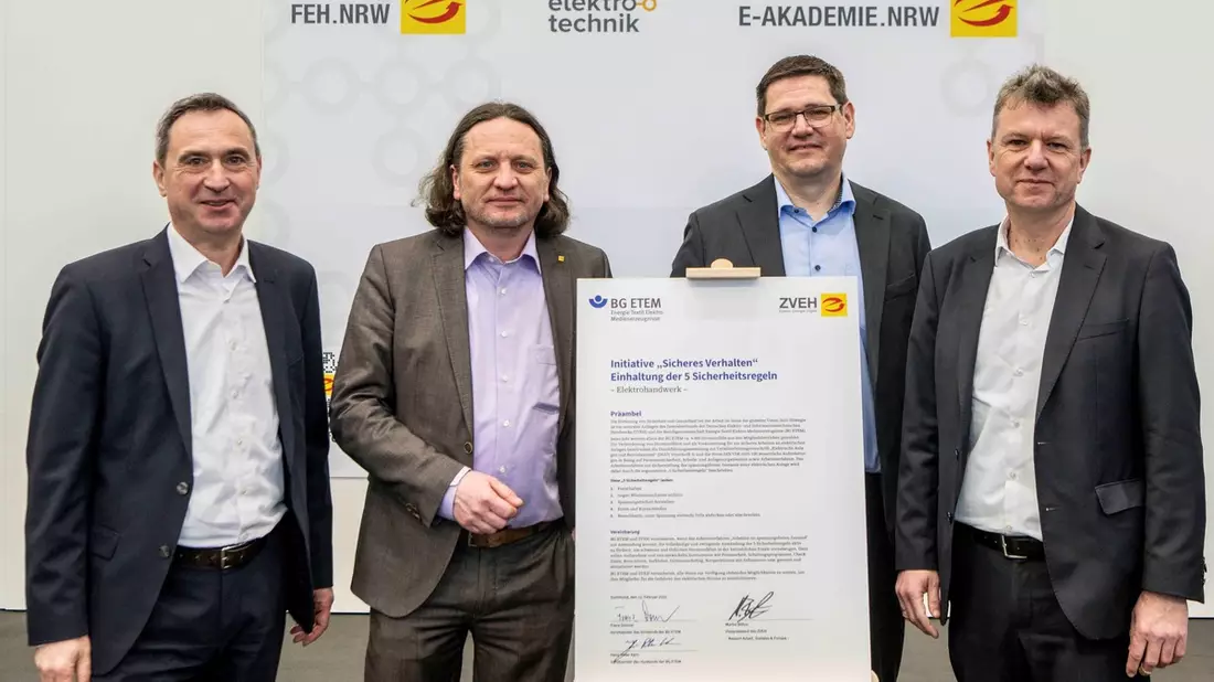 Arbeitssicherheit wird in E-Handwerken groß geschrieben - ZVEH und BG ETEM unterzeichnen Branchenvereinbarung - Bild: presseportal.de