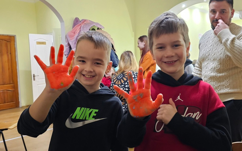 Nach drei Jahren Krieg in der Ukraine: Die Hilfe hat sich verändert / Bündnisorganisationen von Aktion Deutschland Hilft versorgen Millionen Menschen - psychosoziale Unterstützung wird immer wichtiger - Foto: presseportal.de