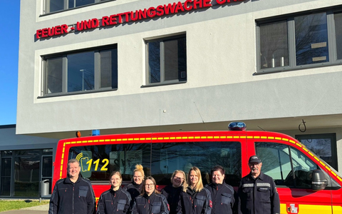 FW Grevenbroich: Neue Abteilung für die Feuerwehr: Unterstützungsabteilung nimmt Arbeit auf - Foto: presseportal.de