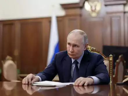 Putin verkündet eine dreitägige Waffenruhe zum Weltkriegsgedenken. (Archivbild) - Foto: Gavriil Grigorov/Pool Sputnik Kremlin/dpa