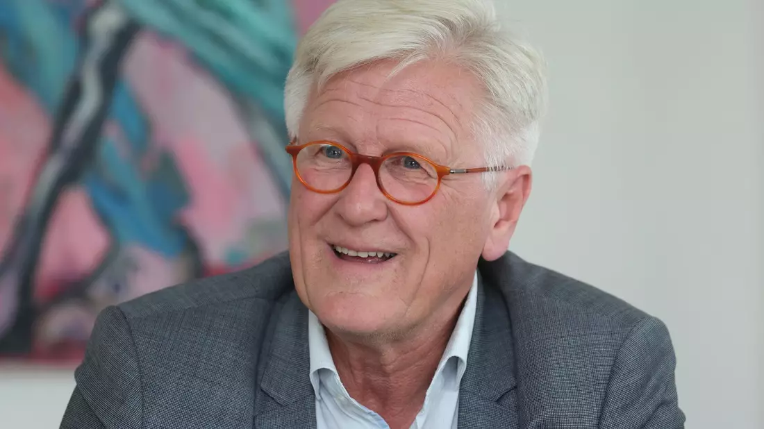 Einer der wenigen Kirchenleute, der sich äußert: Heinrich Bedford-Strohm. - Bild: Karl-Josef Hildenbrand/dpa
