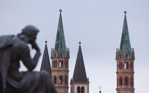 Die Kirchen in Bayern verlieren Jahr für Jahr Mitglieder. (Symbolbild) - Foto: Karl-Josef Hildenbrand/dpa