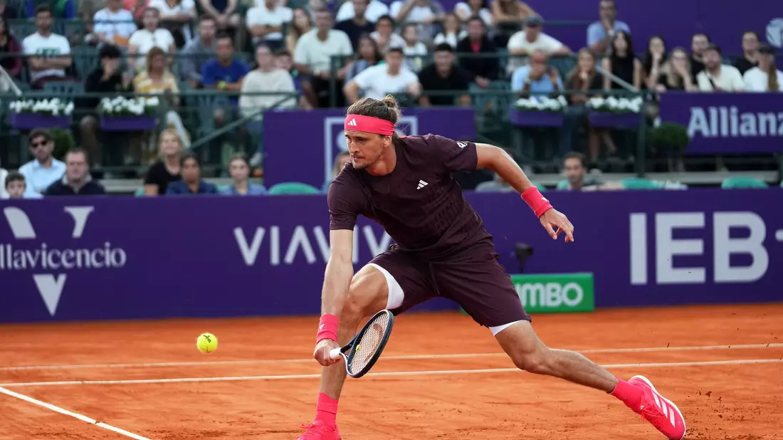 Legte einen guten Start ins Sandplatzturnier hin: Alexander Zverev - Bild: Gustavo Garello/AP/dpa