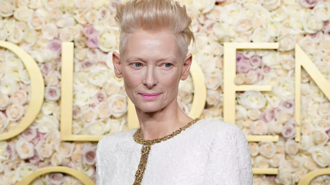 Tilda Swinton wird bei der Berlinale mit dem Goldenen Ehrenbären geehrt. (Archivbild)  - Bild: Jordan Strauss/Invision/dpa