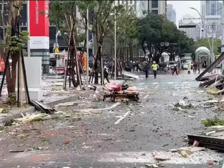 Mindestens vier Menschen starben bei der Explosion.  - Foto: Uncredited/TVBS/AP/dpa