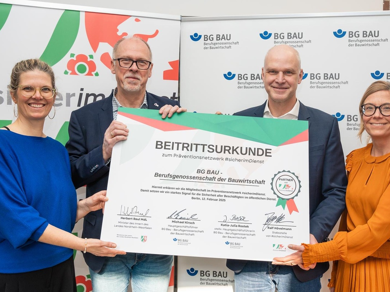 #sicherimDienst: BG BAU Mitglied im Netzwerk #sicherimDienst - Foto: presseportal.de