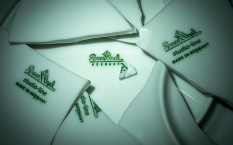 Steckt in der Krise - der Porzellanhersteller Rosenthal. (Symbolbild) - Foto: Peter Kneffel/dpa