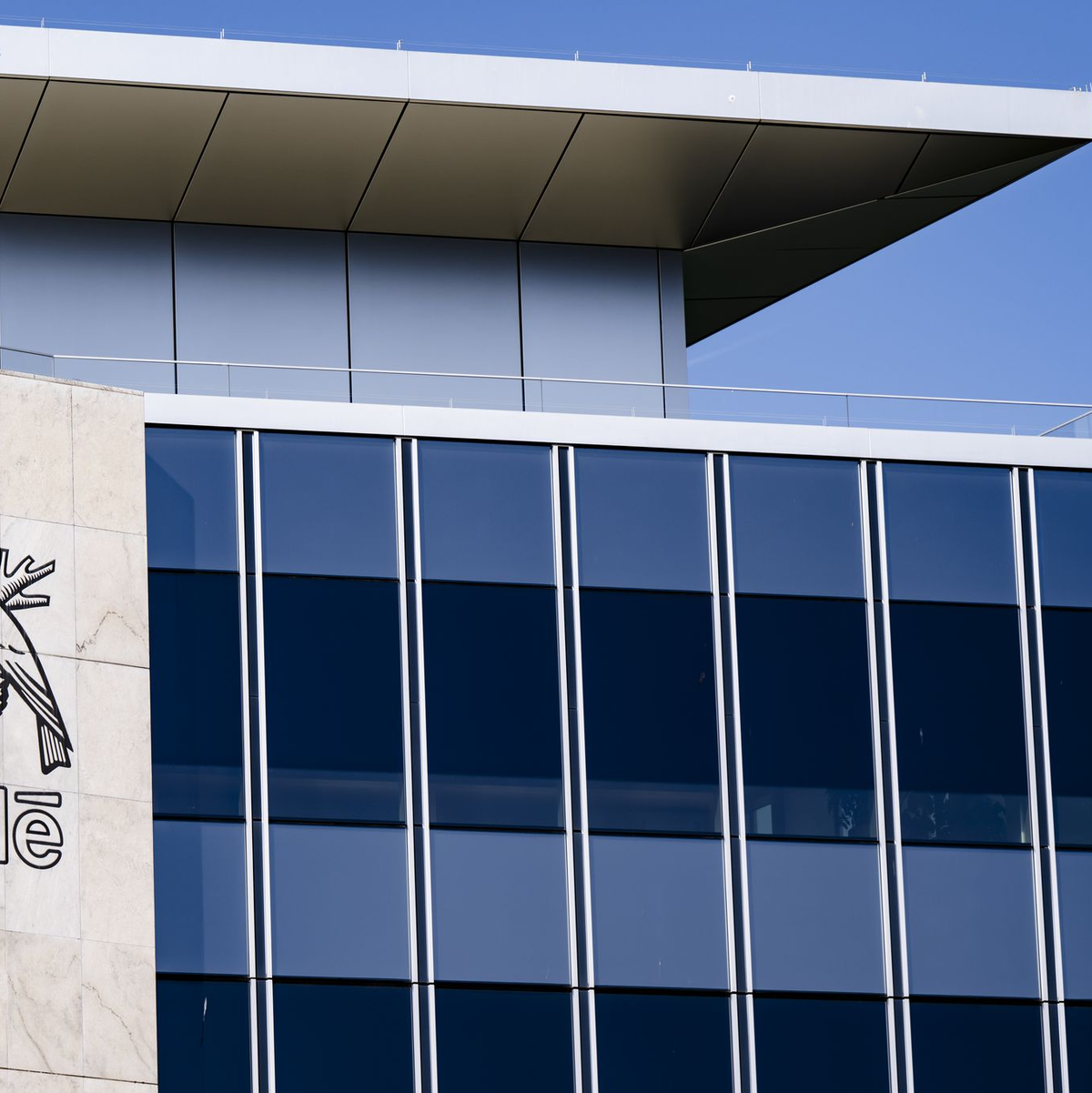 Nestlé vertreibt über 2.000 Marken in Bereichen wie Kaffee, Wasser, Babynahrung, Milchprodukte und Tiernahrung - Foto: Jean-Christophe Bott/KEYSTONE/dpa