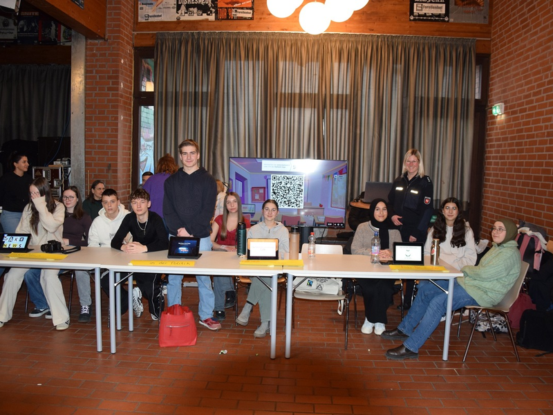 POL-SZ: Pressemitteilung der Polizeiinspektion SZ/PE/WF vom 14.02.2025. - Foto: presseportal.de