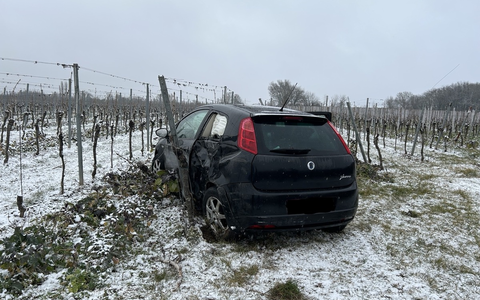 POL-PDLD: Falsche Bereifung führt zu Unfall - Foto: presseportal.de