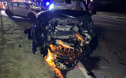 POL-GM: Frontalzusammenstoß fordert zwei Verletzte - Foto: presseportal.de