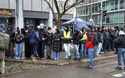 Menschenkette am Anschlagsort in München - Foto: über dts Nachrichtenagentur
