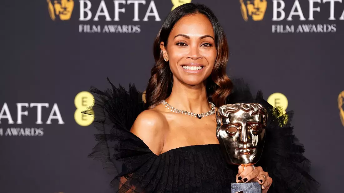 Zoe Zaldana wurde für «Emilia Perez» als Beste Nebendarstellerin ausgezeichnet. - Bild: Ian West/PA Wire/dpa