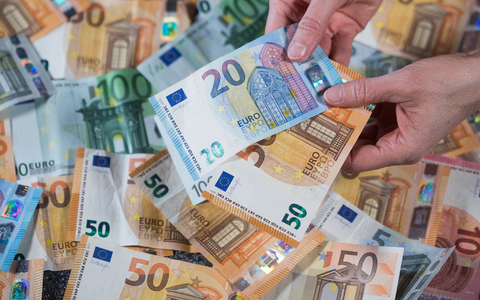 «Die Sozialausgaben laufen uns davon», sagt der Präsident des Deutschen Städtetages (Illustration).  - Foto: Jens Büttner/dpa-Zentralbild/dpa