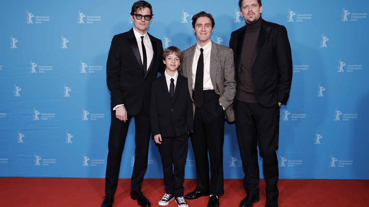 ISLANDS: Weltpremiere als 