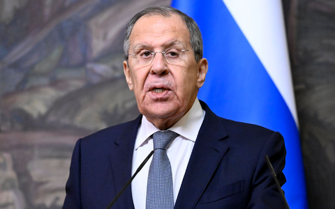 Der russische Außenminister Sergej Lawrow will an diesem Dienstag mit seinem US-Kollegen Marco Rubio in Riad über eine Wiederaufnahme des Dialogs zwischen Moskau und Washington sprechen. (Archivbild) - Foto: Alexander Nemenov/Pool AFP/AP/dpa Der russische Außenminister Sergej Lawrow will an diesem Dienstag mit seinem US-Kollegen Marco Rubio in Riad über eine Wiederaufnahme des Dialogs zwischen Moskau und Washington sprechen. (Archivbild) - Foto: Alexander Nemenov/Pool AFP/AP/dpa