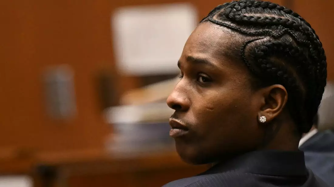 Steht aktuell vor Gericht: US-Rapper Asap Rocky. (Archivbild) - Bild: Patrick T. Fallon/AFP Pool via AP/dpa