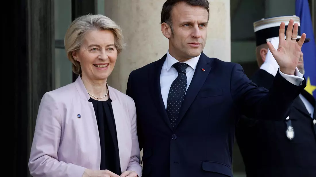 War auch Gast beim Gipfel: EU-Kommissionschefin Ursula von der Leyen. - Bild: Ludovic Marin/AFP/dpa