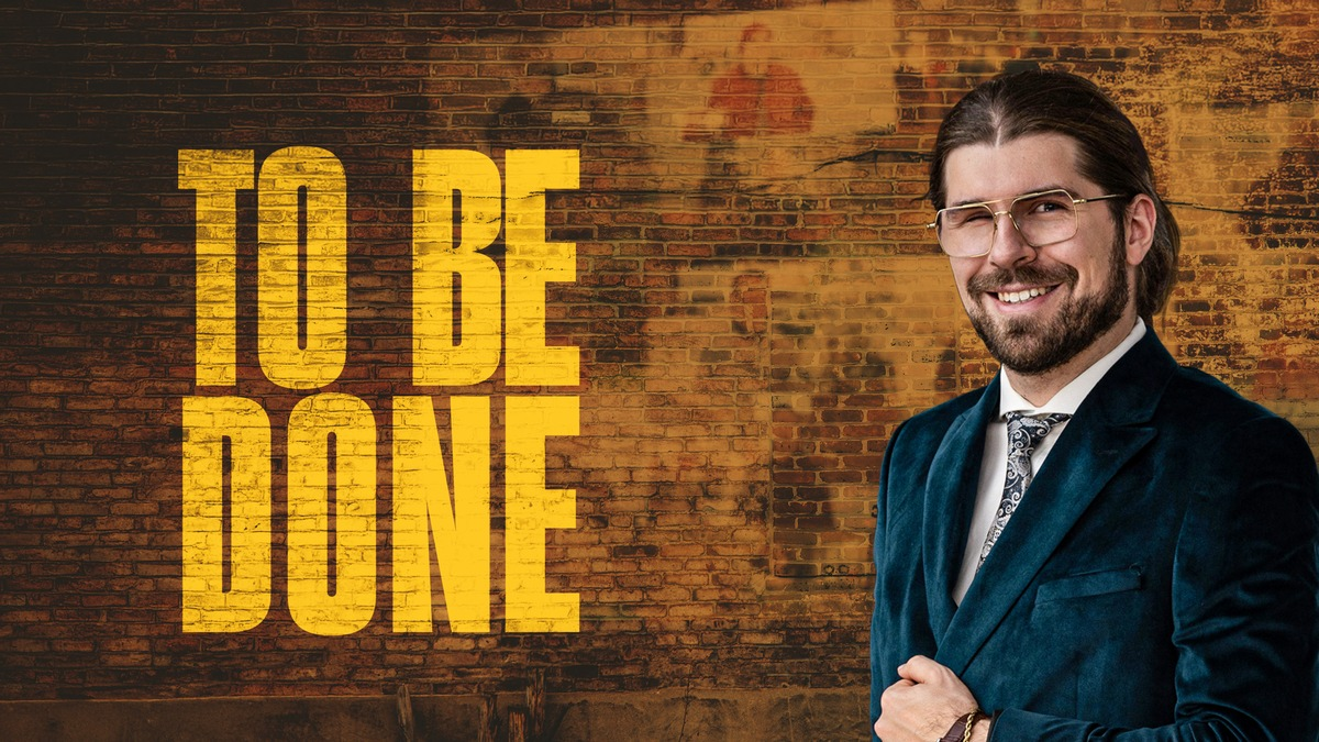 Im Auftrag des MDR: „Der Dunkle Parabelritter“ und Spitzenpolitiker reagieren in funk-Doku auf die Wünsche und Hoffnungen junger Menschen - Foto: presseportal.de