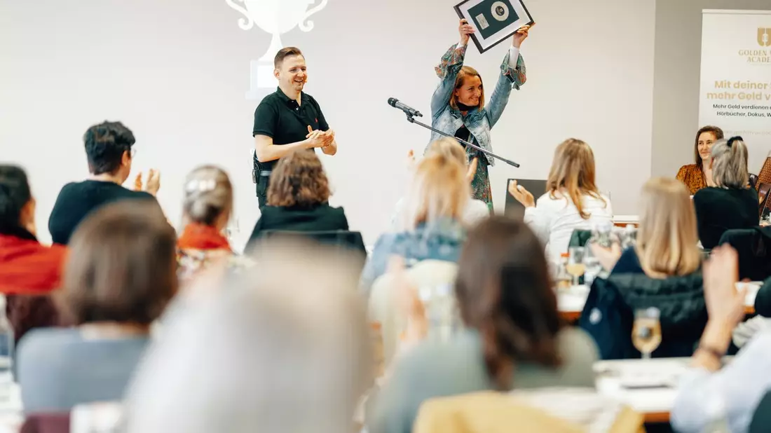 Golden Voice Academy von Patrick Khatrao: Die einzige Ausbildung, die Sprecher wirklich erfolgreich macht - Bild: presseportal.de