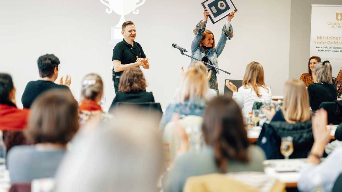 Golden Voice Academy von Patrick Khatrao: Die einzige Ausbildung, die Sprecher wirklich erfolgreich macht - Foto: presseportal.de