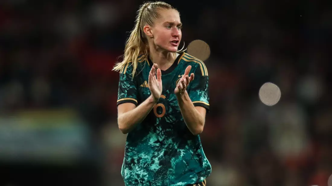 Gwinns Stellvertreterin: Janina Minge. - Bild: Izzy Poles/News Images via ZUMA Press Wire/dpa