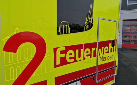 FW Menden: Feuerwehr Menden setzt auf Gelb - Mehr Sichtbarkeit für Rettungseinsätze - Foto: presseportal.de
