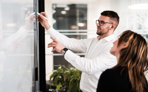 Filip Rutzen: Generationswechsel in Steuerkanzleien – Rentenwelle trifft auf Nachwuchsmangel - Foto: presseportal.de