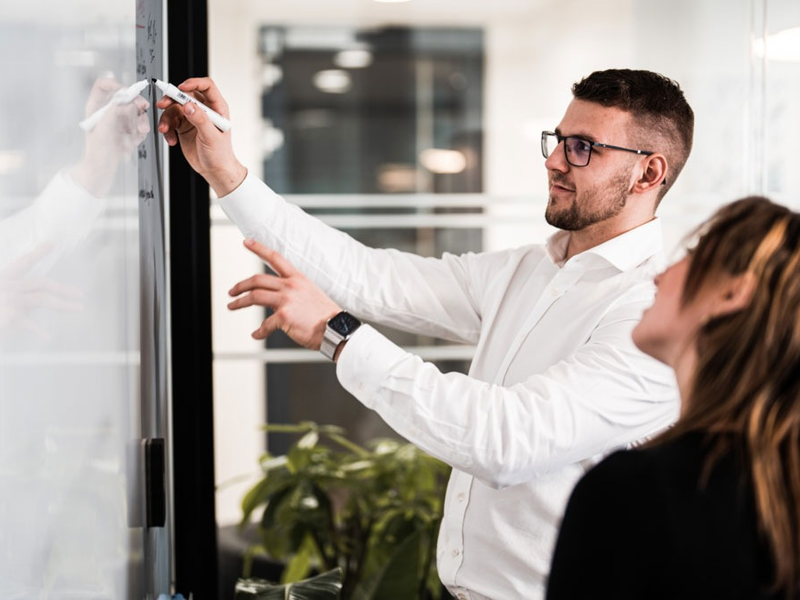 Filip Rutzen: Generationswechsel in Steuerkanzleien – Rentenwelle trifft auf Nachwuchsmangel - Foto: presseportal.de