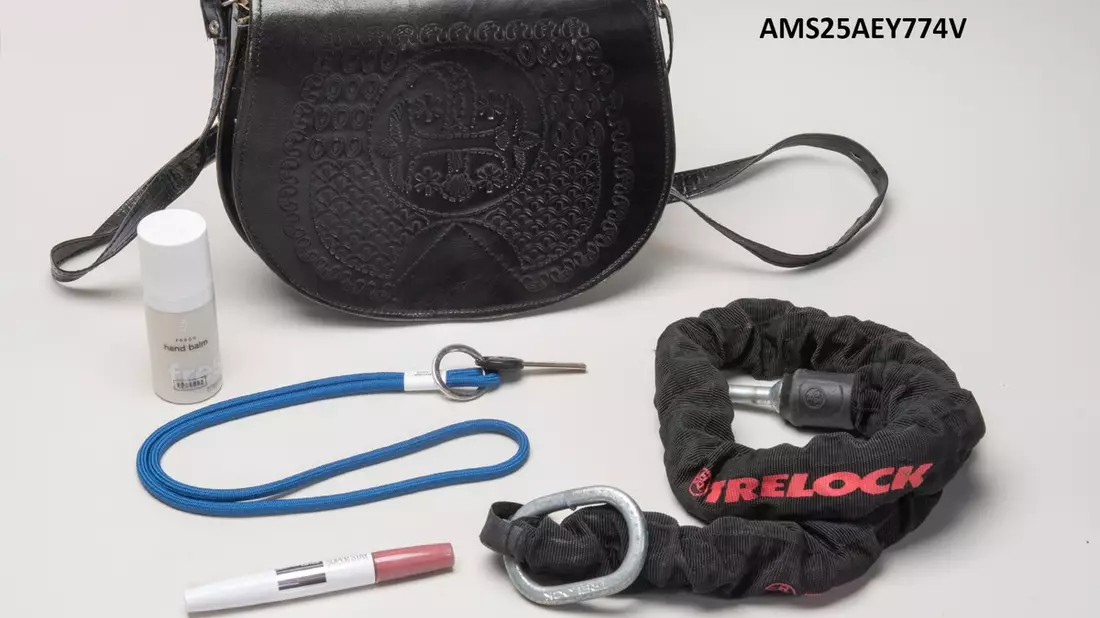 POL-LIP: Detmold. Handtasche gefunden - Besitzerin gesucht. - Bild: presseportal.de
