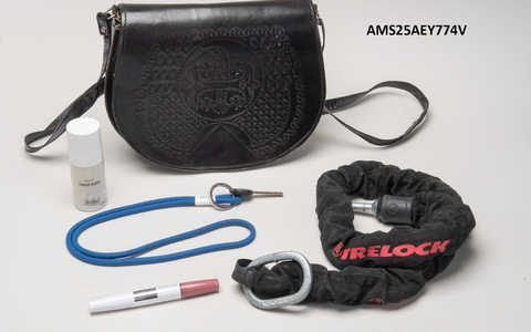 POL-LIP: Detmold. Handtasche gefunden - Besitzerin gesucht. - Foto: presseportal.de