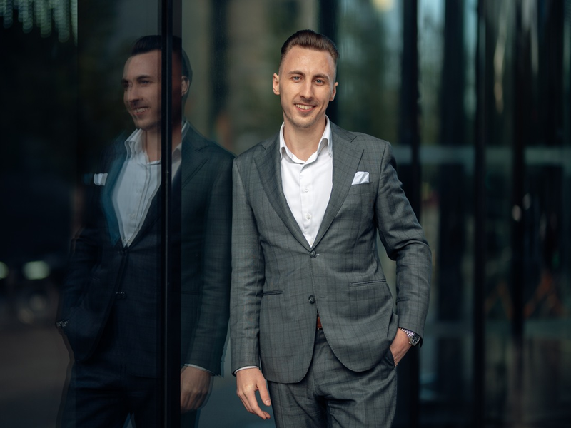 Karriere beim MarktfĂĽhrer: Thomas Wabnig beleuchtet, was Smart Trading Gains als Arbeitgeber auszeichnet - Foto: presseportal.de