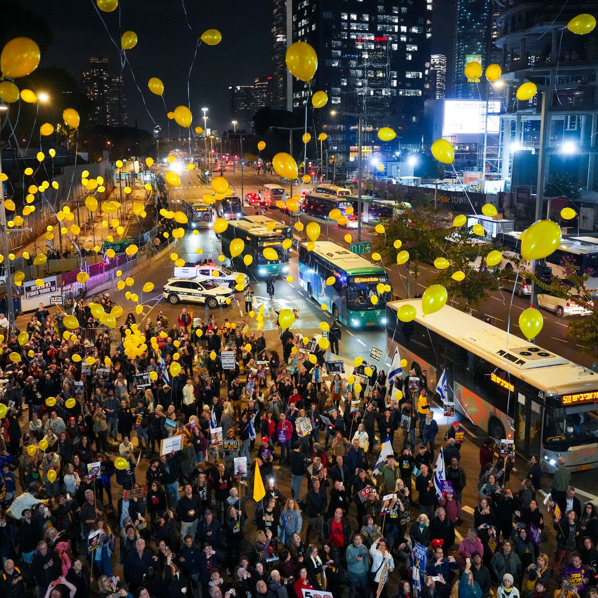 Kundgebung in Solidarität mit Geiseln in der Gewalt der Hamas. (Archivbild) - Foto: Ariel Schalit/AP/dpa