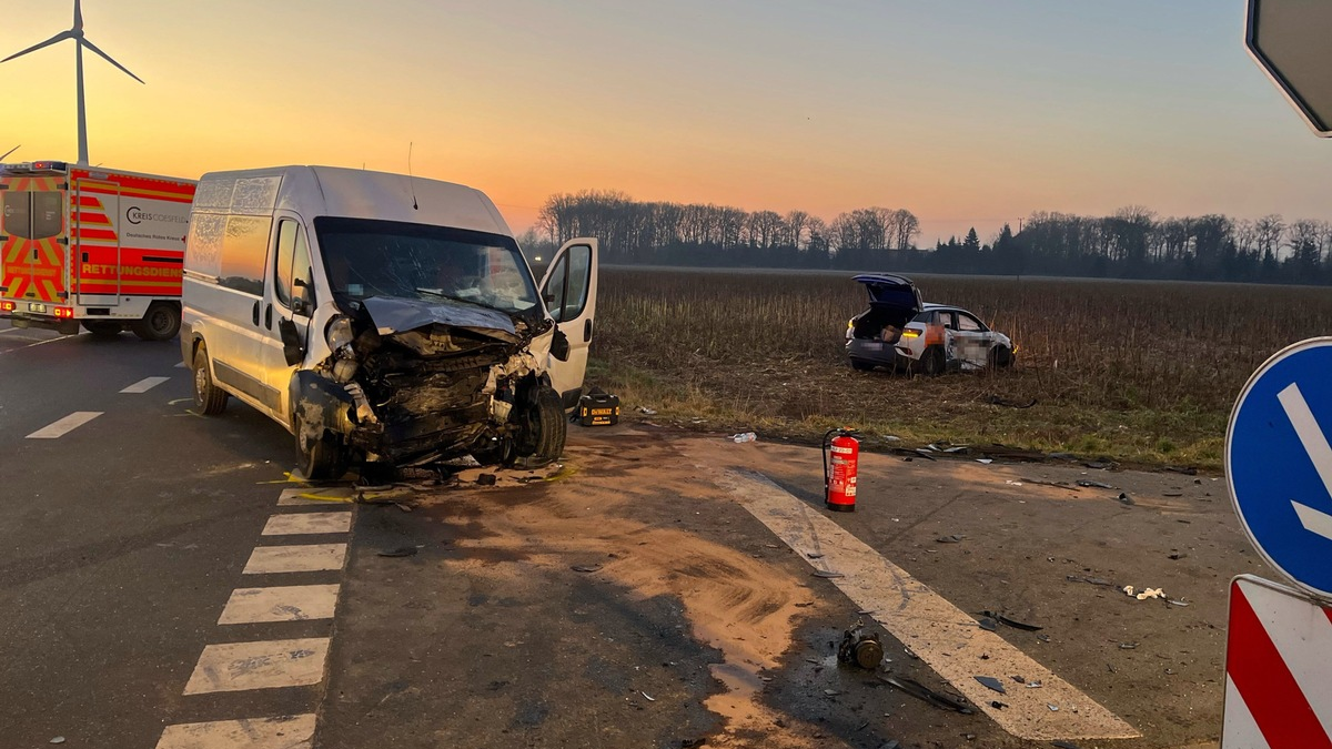 POL-COE: Coesfeld, Lette, B474/ Zwei Verkehrsunfälle mit mehreren Verletzten - Foto: presseportal.de