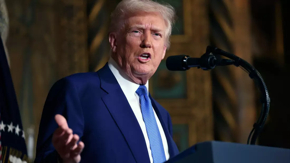 Wichtigster Handelspartner USA: Was richten Trumps Zölle an? (Archivbild) - Bild: Uncredited/Pool/AP/dpa