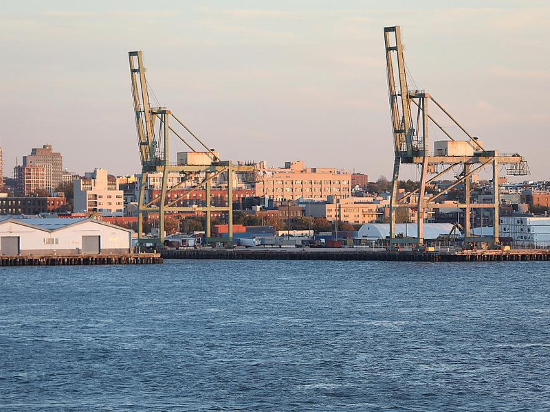 Industrieanlagen (Archiv) - Foto: über dts Nachrichtenagentur