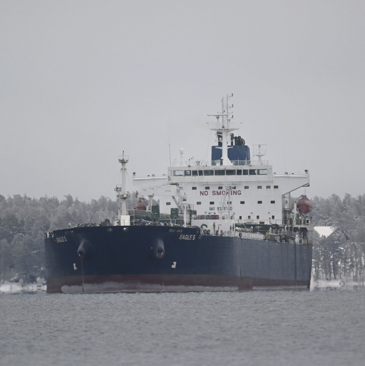 Mit einer Schattenflotte an Tankern versucht Russland die Beschränkungen für seinen Ölexport zu umgehen. (Archivbild) - Foto: Vesa Moilanen/Lehtikuva/dpa