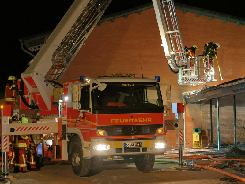 FW-SE: Feuer in der Grundschule in Schmalfeld - Foto: presseportal.de