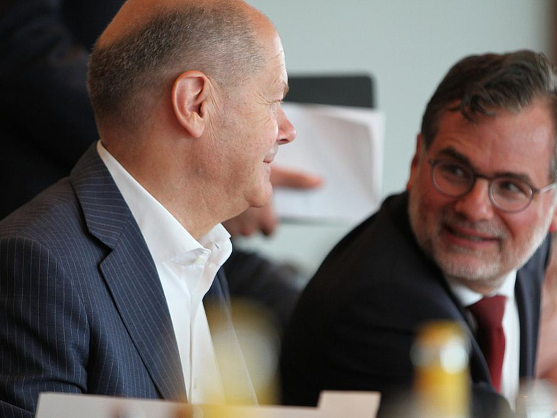 Olaf Scholz und Wolfgang Schmidt (Archiv) - Foto: über dts Nachrichtenagentur