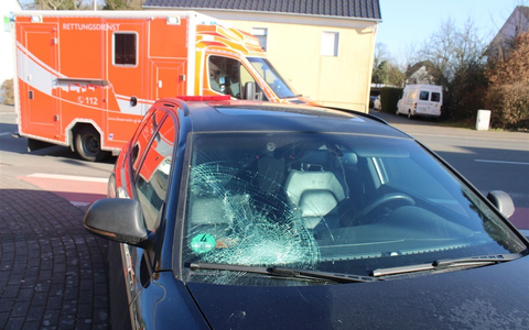 POL-RBK: Bergisch Gladbach - Verkehrsunfall mit einem Verletzten in Herkenrath - Foto: presseportal.de