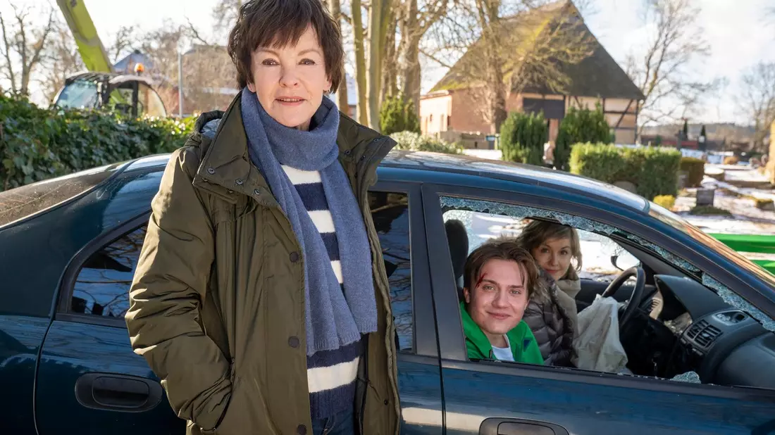 Usedom-Krimi: Dreh für zwei neue Folgen mit Katrin Sass, Rikke Lylloff und Till Firit - Bild: presseportal.de
