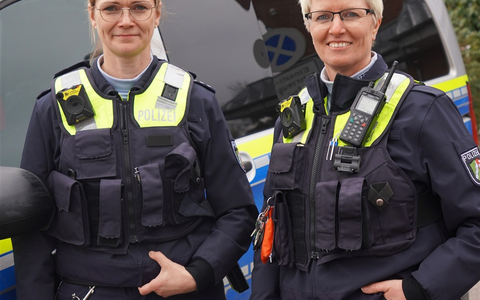 POL-HSK: Neue Bezirksdienstbeamtinnen - Foto: presseportal.de