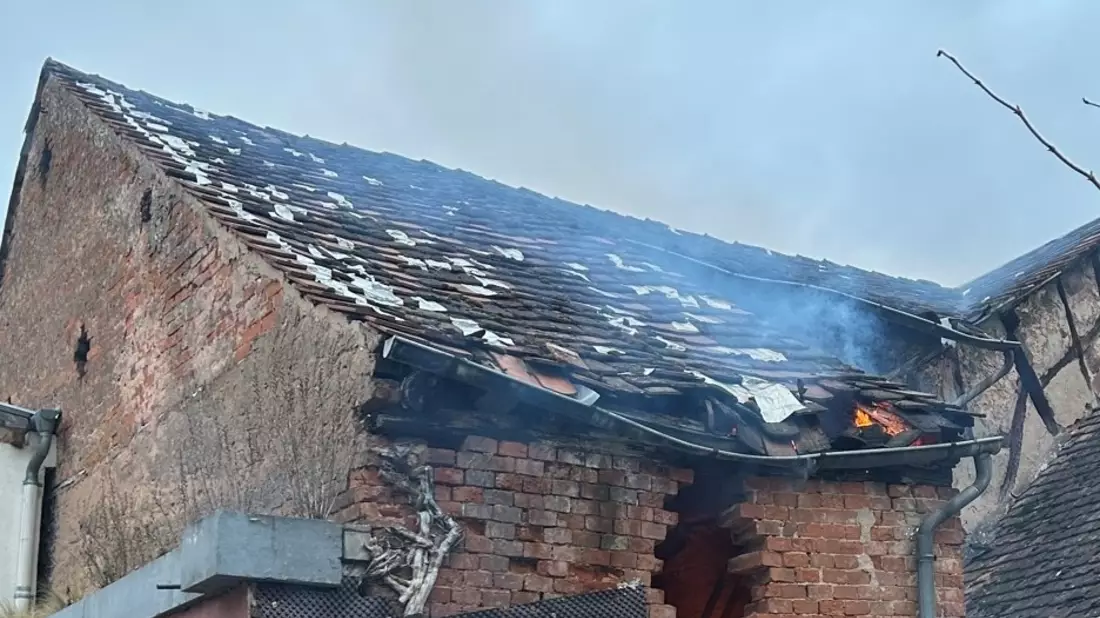 POL-PDLD: Scheunenbrand - Bild: presseportal.de